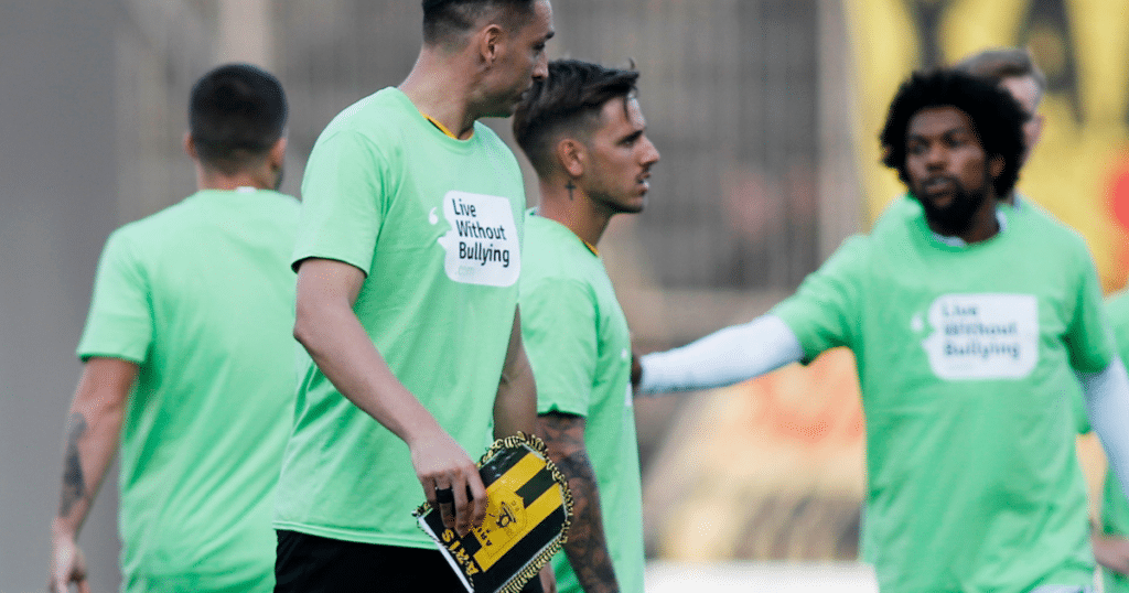 Live Without Bullying - Aris FC