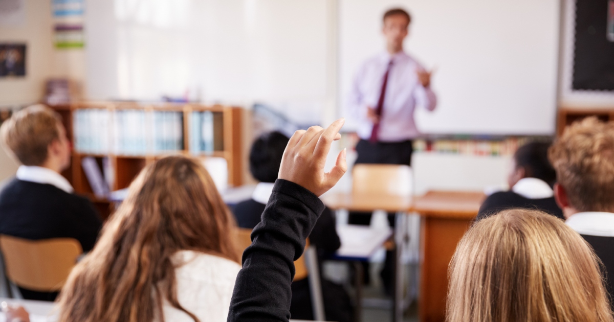 Building digital readiness for humanities teachers: Policy recommendations for DH Crowdsourcing in Education